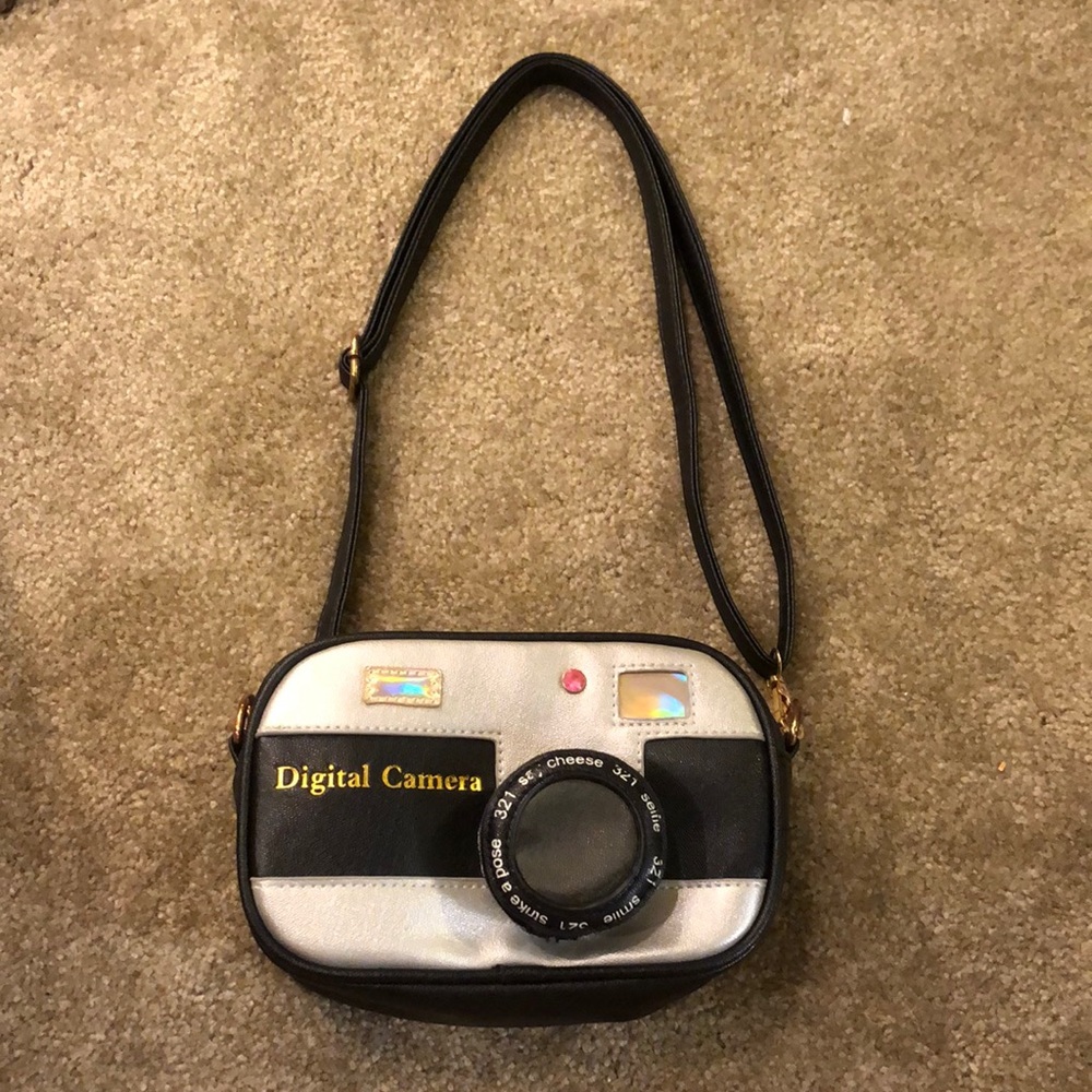 Camera purse